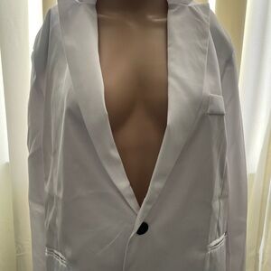 Elegant White Blazer